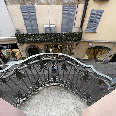 Medioevo I - A Due Passi Dal Duomo